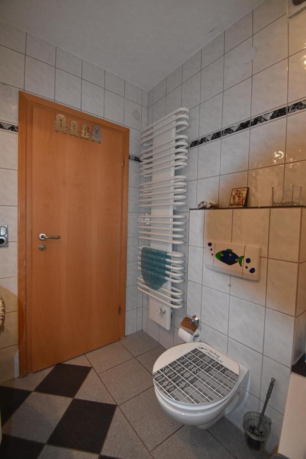 Ferienwohnung Eifelmittendrin Waxweiler エクステリア 写真